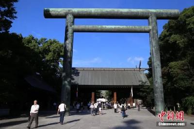 “8·15”，又有日本高官靖国神社“拜鬼”
