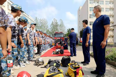 百年黄高“开学第一课”引起700多师生喝彩