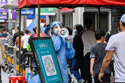 老奶奶靠这门手艺拉扯大三孩“动态清零的精髓是快速和精准”——访国家卫健委新冠肺炎疫情应对处置工作领导小组专家组组长梁万年