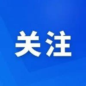 习近平和劳动者在一起的温暖瞬间