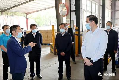 视频︱张家胜深入市区中小微企业走访调研