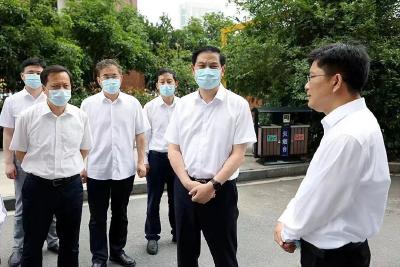 视频︱张家胜检查督导疫情防控和安全生产工作