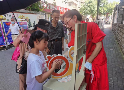 与科技“零距离”！科普宣传走进黄州体育路社区