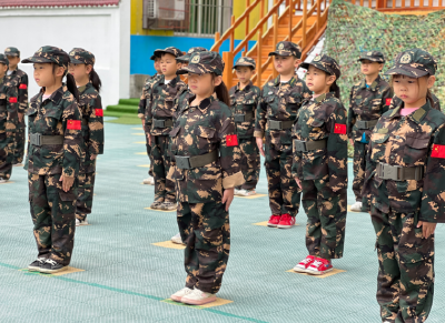 黄州区启航幼儿园开展爱国主义教育活动