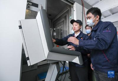 苗秀：为国家制造业发展输送业务精湛的高技能劳动者