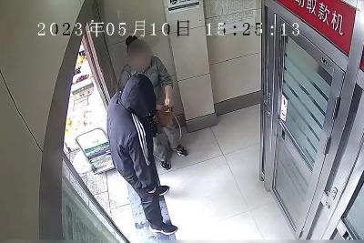 男子为发泄情绪竟抢劫 罗田警方2小时抓获