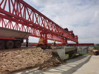 浠水宝塔大桥改造项目箱梁开始吊装