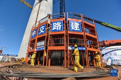 大湾区建设者奋战黄茅海