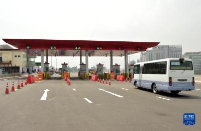 中企主导承建的孟加拉国首条高架快速路通车