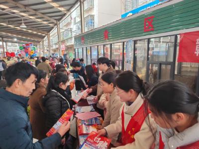 黄州区2026年情暖农民工专场招聘会举行