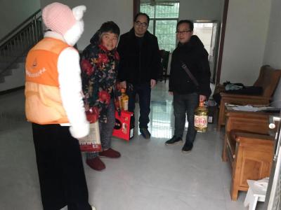 黄州区南湖街道把幸福送到家门口