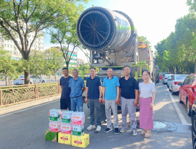 市、区生态生态环境部门慰问雾炮车司机 共筑高温天气下的城市清凉防线