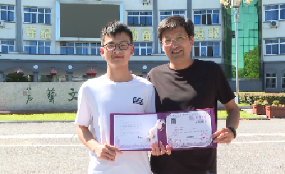 “荆楚好老师”王佑明：为家乡学子增添教育力量