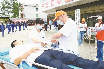 浠水县自然资源和规划局开展“防治地质灾害 建设美好家园”应急演练