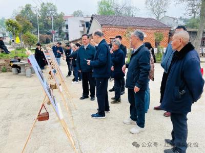 把村民当主角 变村居为展厅——高桥镇举办“常回村看看”摄影展