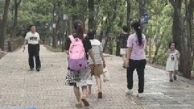 市民素质越来越高 文明游园深入人心——黄州龙王山森林公园成为市民休闲娱乐好去处