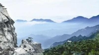 让五星红旗在月球上升起