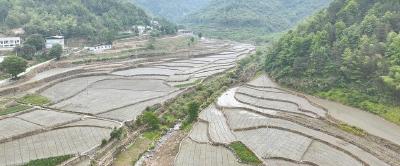 复耕高山梯田打造旅游新名片
