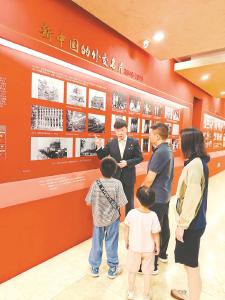 “有正义感的孩子，应当鼓励！”  市实小学生黄宁泽反映图书问题获北京饭店礼遇