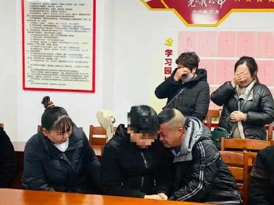 跨越15年的拥抱