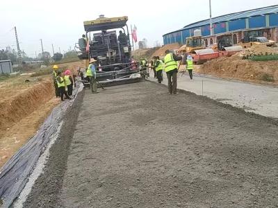 禹王街道为民办实事改造刷黑老团黄路部分路段