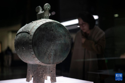 “极目楚天——湖北历史文化陈列”开展 