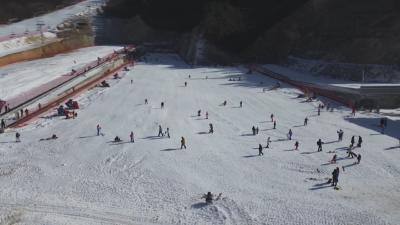 《畅游黄冈》滑雪 温泉 吊锅！黄冈冬日文旅市场热力十足