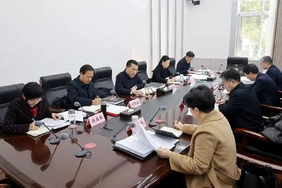 市委理论学习中心组举行2025年第一次集体学习