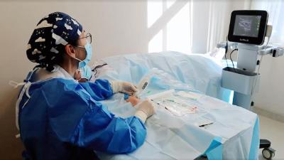 麻城市人民医院心内科“亲如家人”服务获赠锦旗