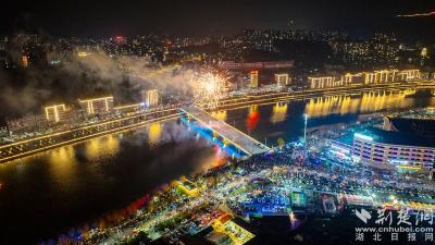 英山县举办2026年“春风行动暨就业援助季”首场大型招聘会