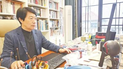 千载文脉书声远 满城灯火阅意浓