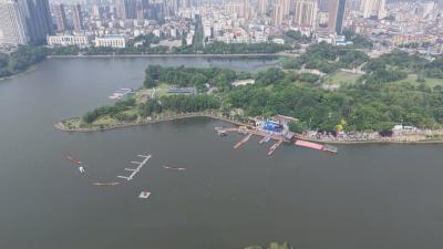 龙舟竞渡燃动遗爱湖 文旅融合绘就新画卷