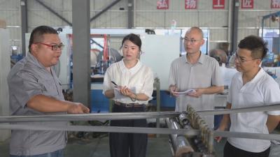 聚焦干部素质提升年｜龙感湖：实施“青苗工程” 助年轻干部成长成才