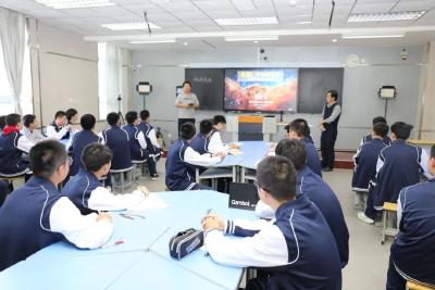 分类推进·学科融通·学用结合——教育部新闻发布会聚焦加强中小学科技教育