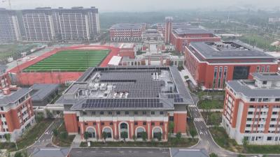黄冈第二高级中学（黄冈市复读中心）将于7月10日正式开课