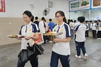 校园配餐服务新国标出台 提高管理门槛筑牢安全底线 