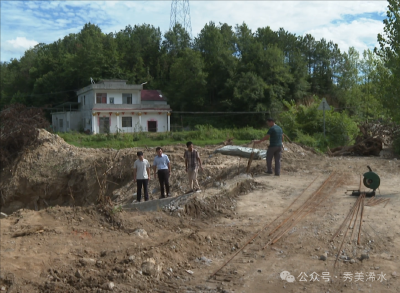 浠水洗马镇：“哐当”变坦途  修路解民忧