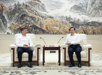 王忠林会见宝武集团董事长胡望明总经理侯安贵 加快产业转型升级 着力培育发展新动能