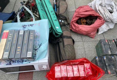 锲而不舍落实中央八项规定精神 | 296名群众领到247万元退赃款物 