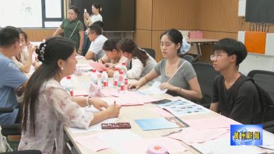 黄冈市复读中心首批复读生开学上课