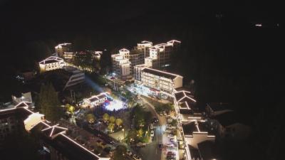 湖北大别山主峰景区焕新 游客沉浸式体验升级