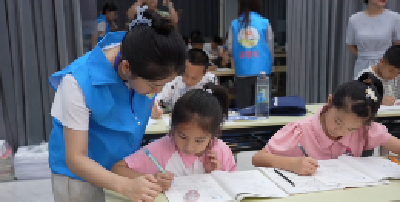 我市留守儿童“彩虹行动”在武穴启动