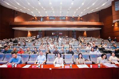 方寸讲台传书香 湖北30强讲书人竞逐全国舞台