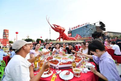 活力中国调研行｜潜江鲜虾跃动四季，虾农：以前靠天吃饭，现在四季赚钱
