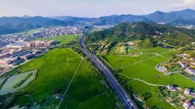 农发行蕲春县支行 助力路网建设