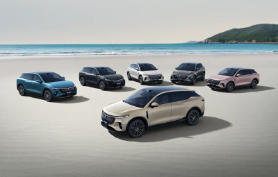 东风股份首辆4.5T混动轻卡在襄阳下线