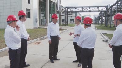 李军杰在黄冈高新区调研时强调 高水平打造专业园区 高质量推动产业升级 为主城崛起提供强有力战略支撑