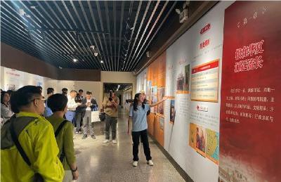 纪念抗战胜利暨台湾光复80周年图片展在汉启幕