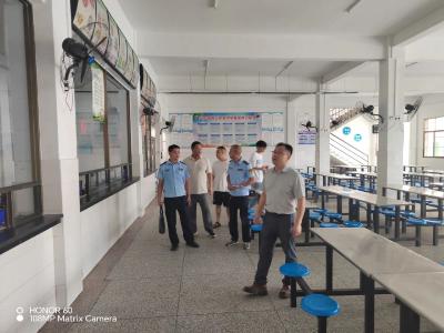 守护师生“舌尖上的安全 ”！武穴市第三实中这样做……