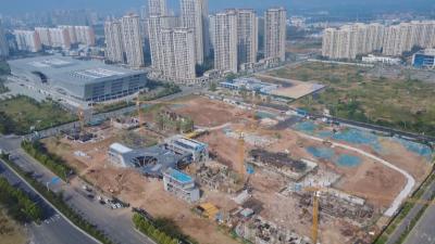 市临空经济区：重点项目国庆施工不停歇  “土保姆”护航空港宜居建设
